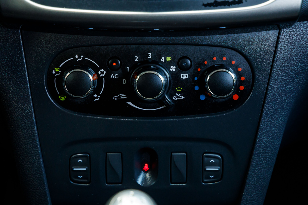 Dacia Logan MCV 2013 фото 19