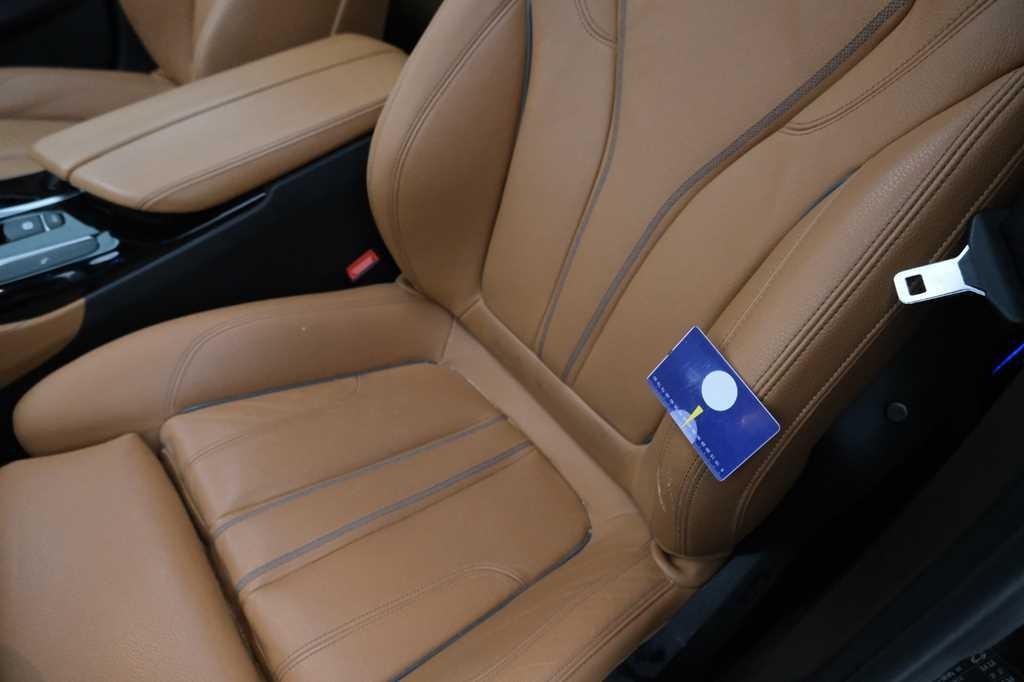 BMW 5er Touring 2018 фото 14