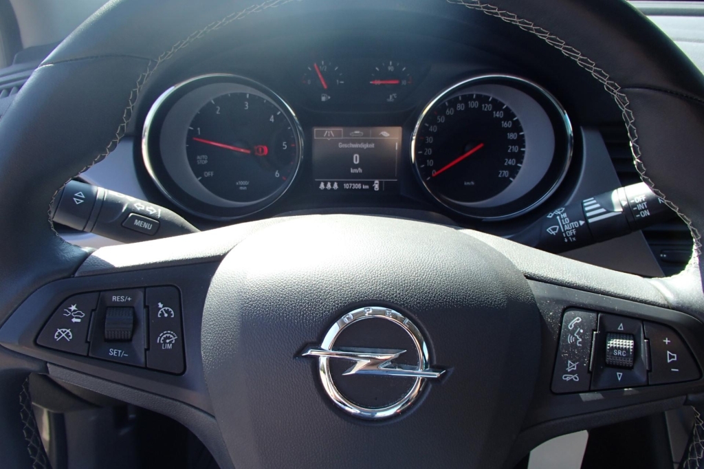 Opel Astra Sports Tourer 2017 photo 5