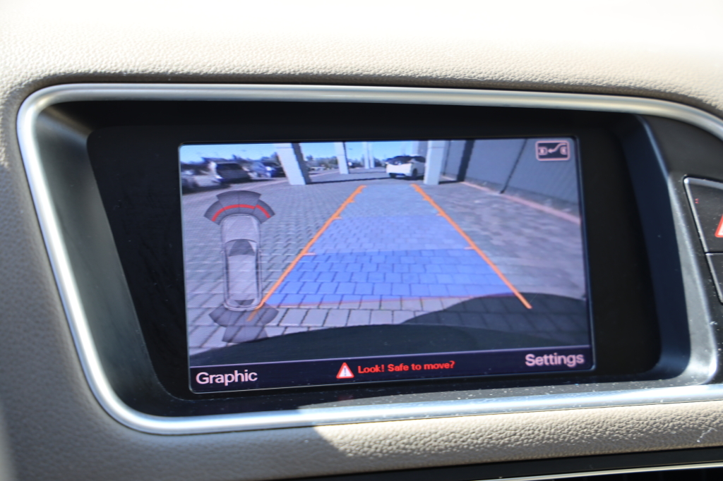 Audi Q5 2012 фото 27