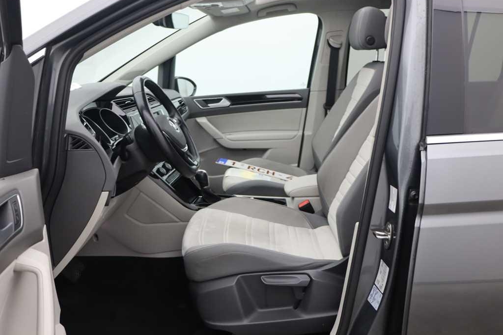 Volkswagen Touran 2016 photo 3