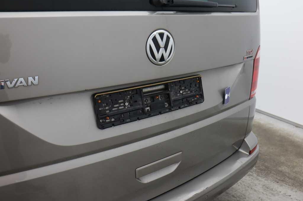 Volkswagen Multivan 2017 фото 8