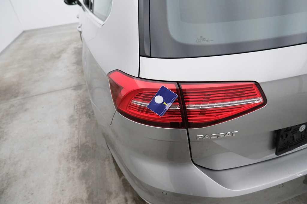 Volkswagen Passat Variant 2017 фото 23