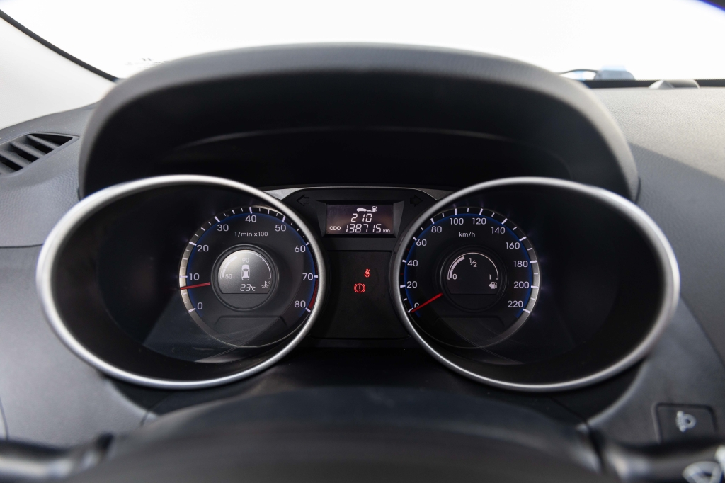 Hyundai ix35 2014 photo 14