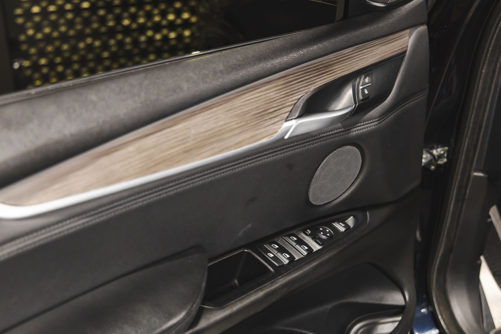 BMW X5 2015 фото 19