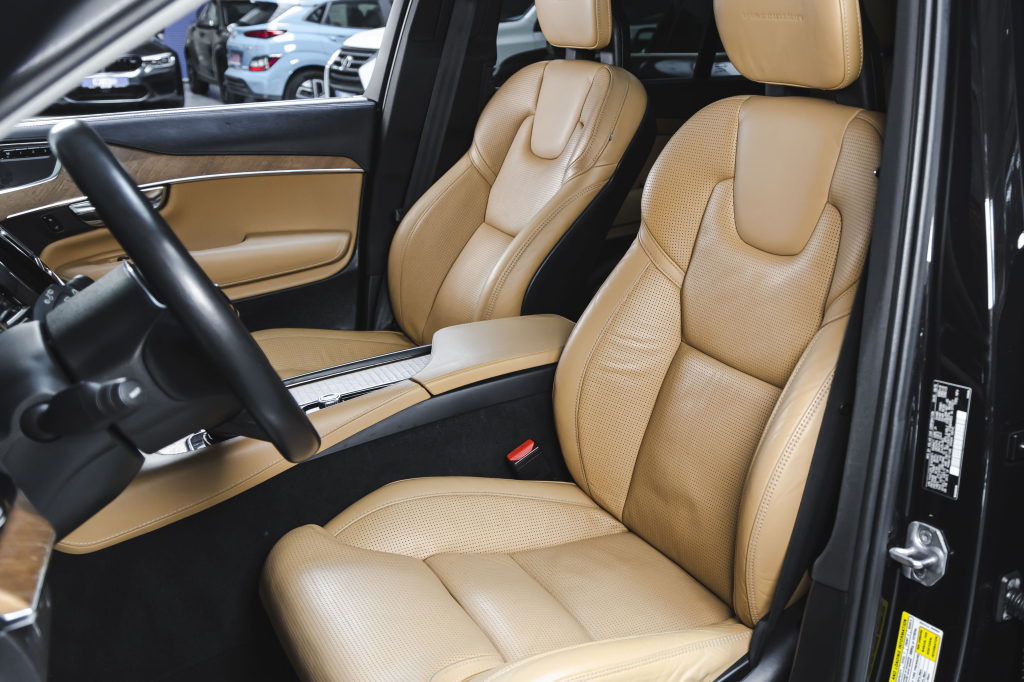 Volvo XC90 2015 фото 15