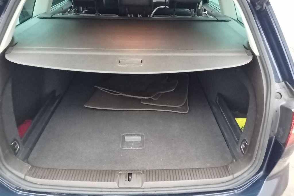 Volkswagen Passat Variant 2015 photo 4