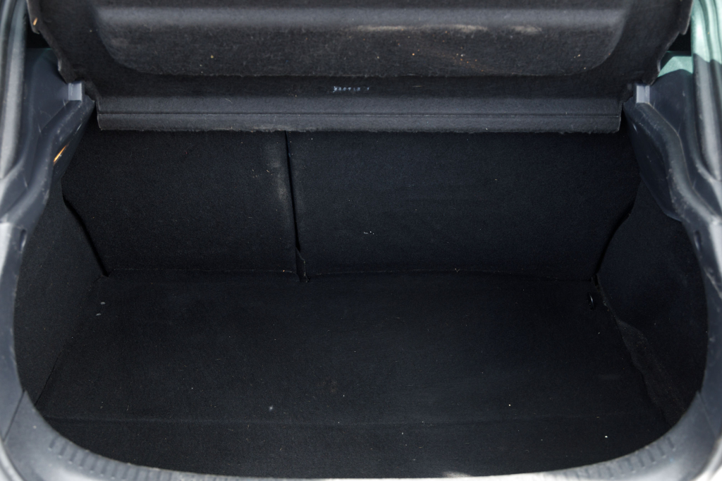 Renault Megane BOSE 2012 фото 30