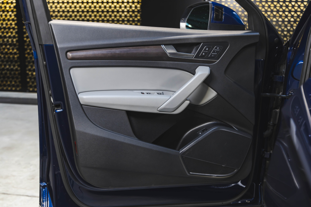 Audi Q5 2020 фото 14