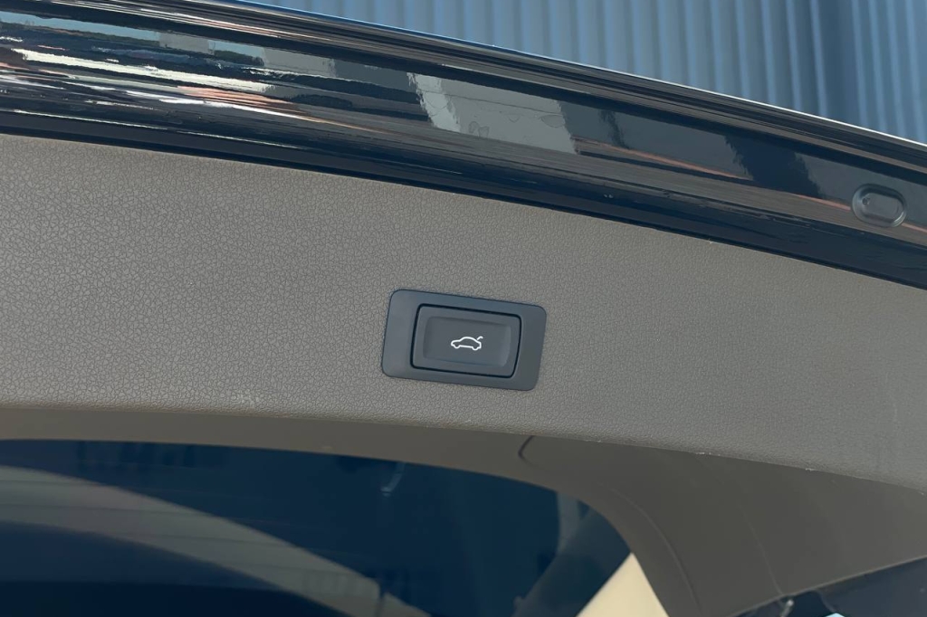 Audi Q5 2012 фото 36