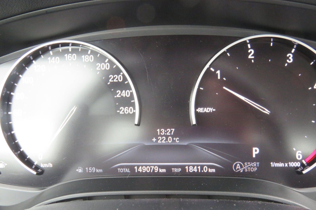 BMW 5er Touring 2019 photo 10