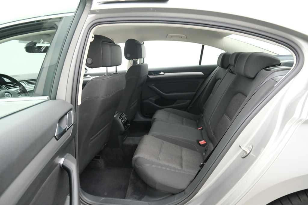 Volkswagen Passat 2017 photo 3