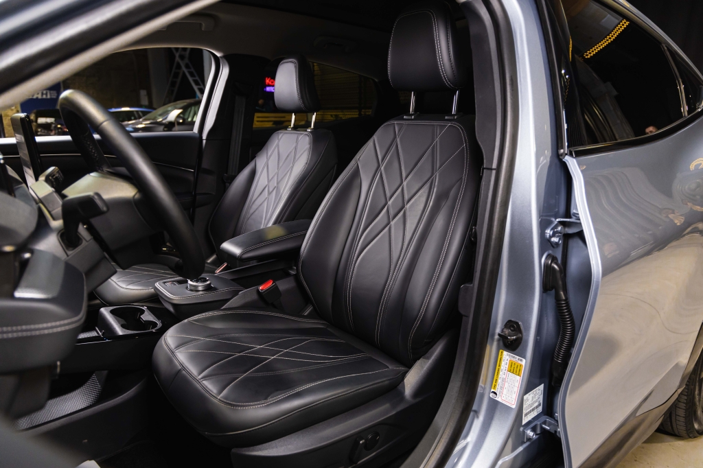 Ford Mustang Mach-E 2022 photo 20