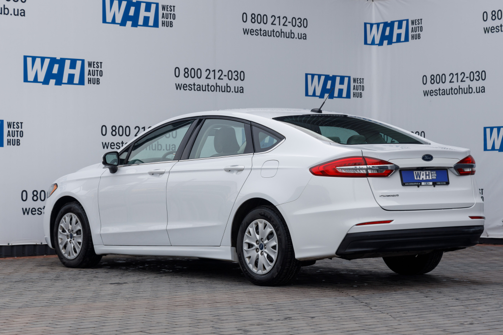 Ford Fusion S 2019 фото 3