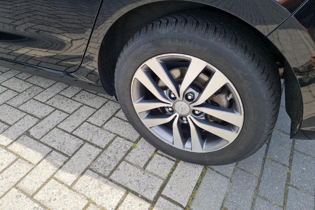 Hyundai i30 2017 фото 19