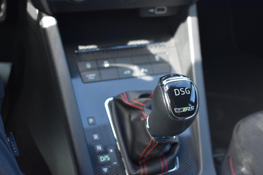 Skoda Octavia Combi RS 2018 photo 1