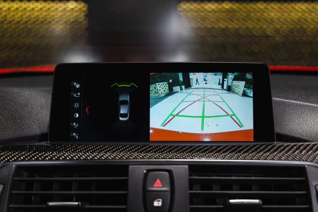 BMW M4 2015 фото BMW M4 2015 фото 41