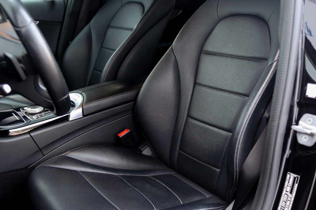 Mercedes-Benz C 200 Avantgarde 2016 photo 25