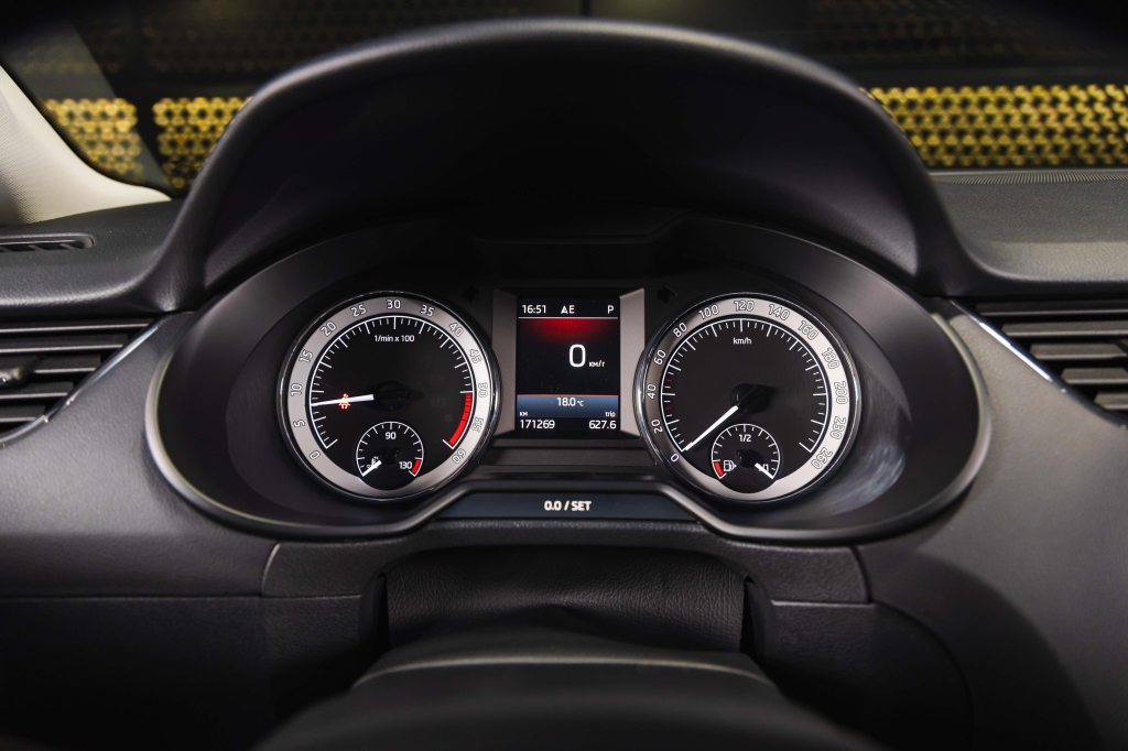 Skoda Octavia 2018 фото 19