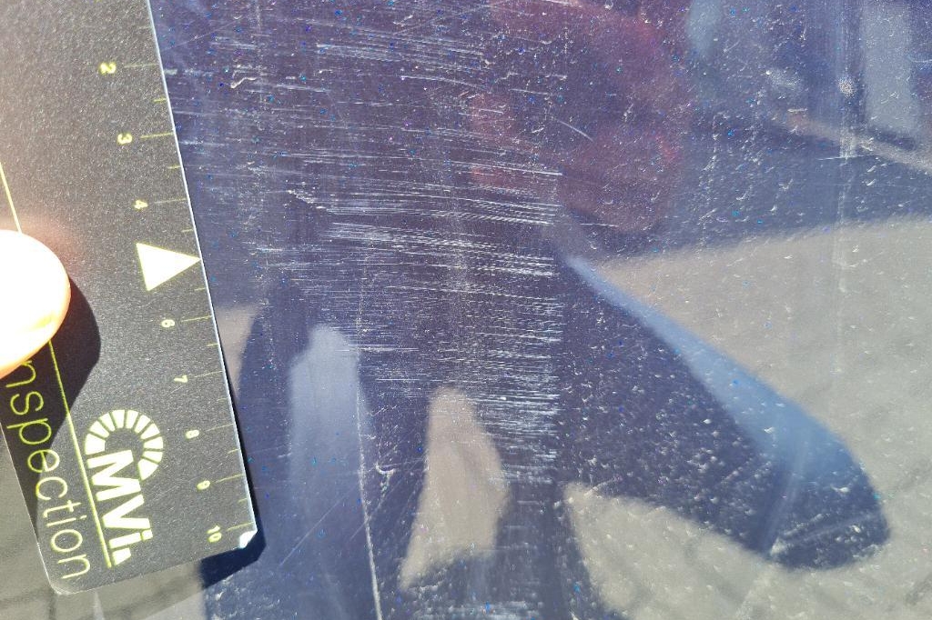 Jaguar XE 2017 фото 7