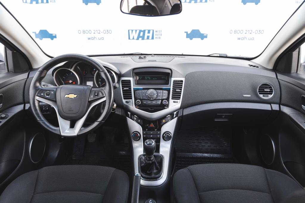 Chevrolet Cruze 2012 фото 28