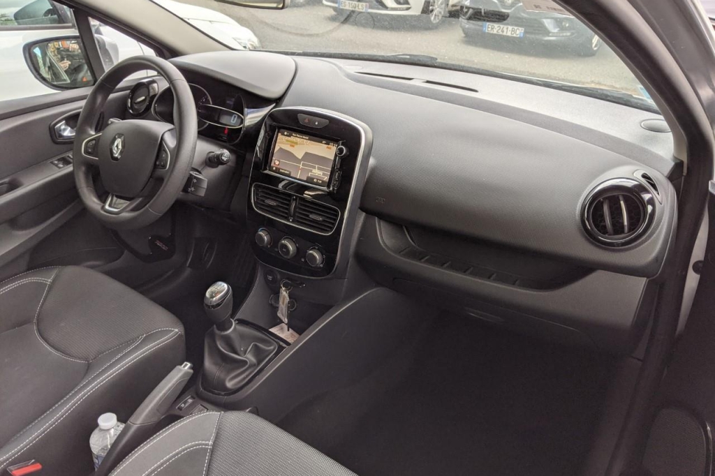 Renault Clio 2019 фото 2