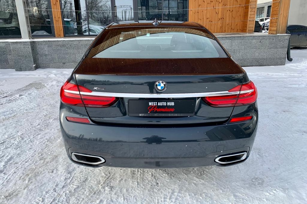 BMW 730 xDrive 2016 photo 3