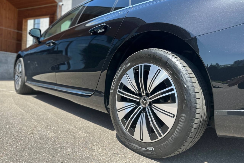 Mercedes-Benz EQS 580 2022 photo 7