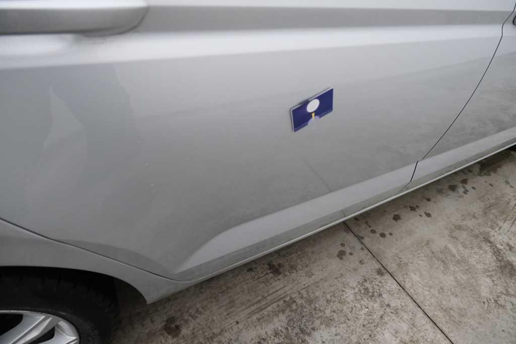 Volkswagen Touran 2016 photo 12