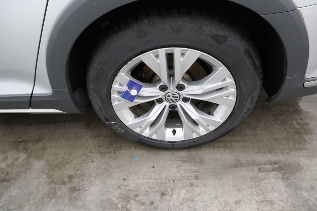 Volkswagen Passat Alltrack 2016 фото 49