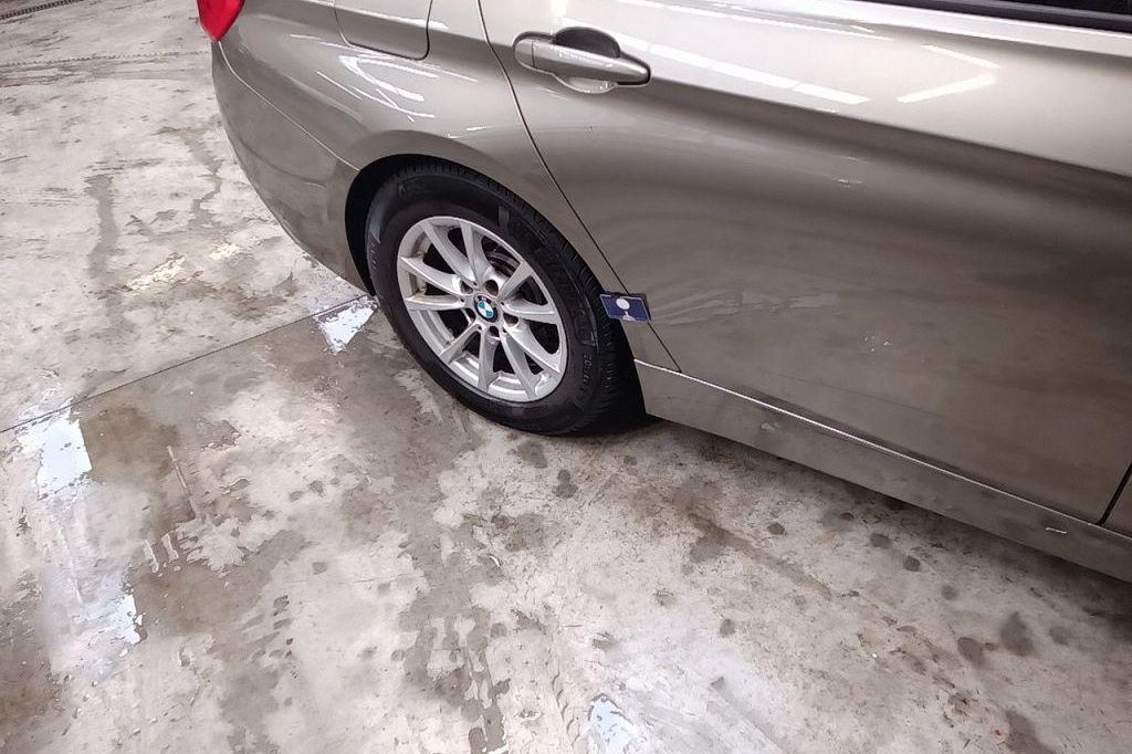 BMW 3er Touring 2016 фото 34