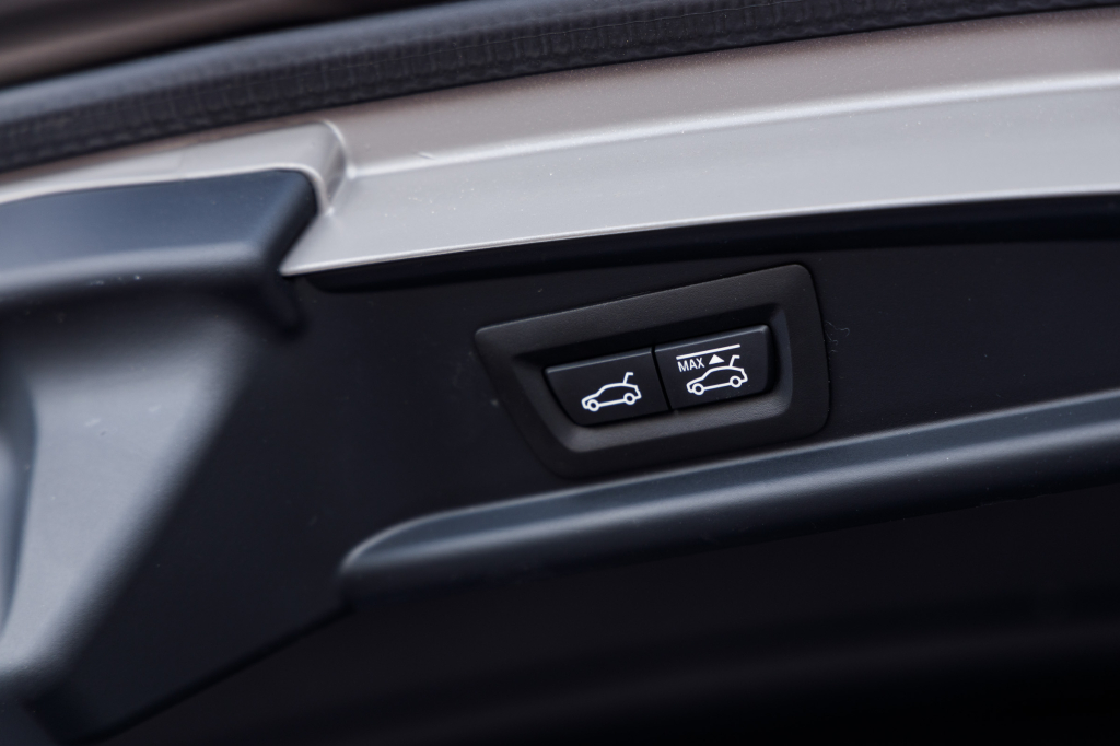 BMW 530 GT xDrive 2015 photo 38