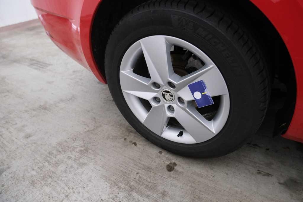 Skoda Octavia Combi 2017 photo 53