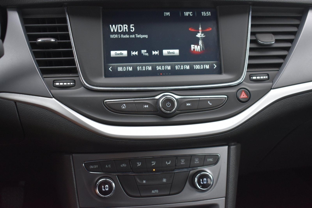 Opel Astra Sports Tourer 2019 photo 7