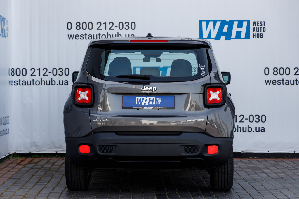 Jeep Renegade Sport 4x4 2015 photo 4
