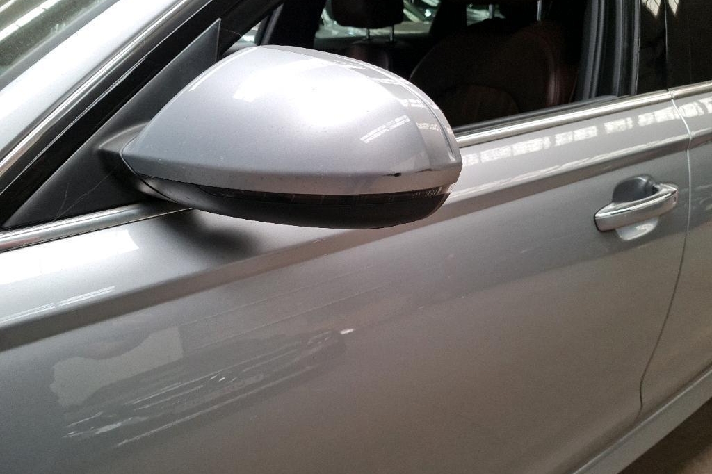 Audi A6 Avant 2017 фото 11