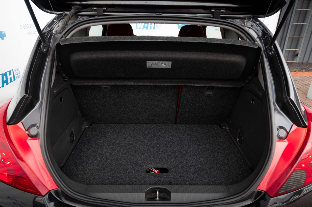 Opel Corsa 2010 фото 26