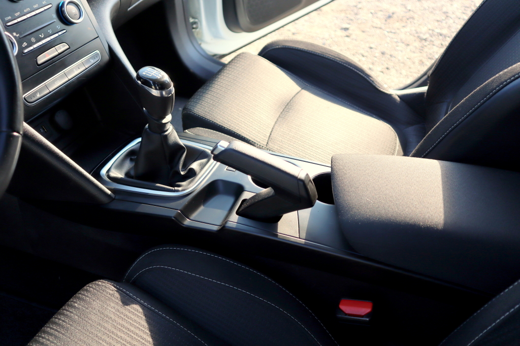 Renault Megane 2017 фото 15