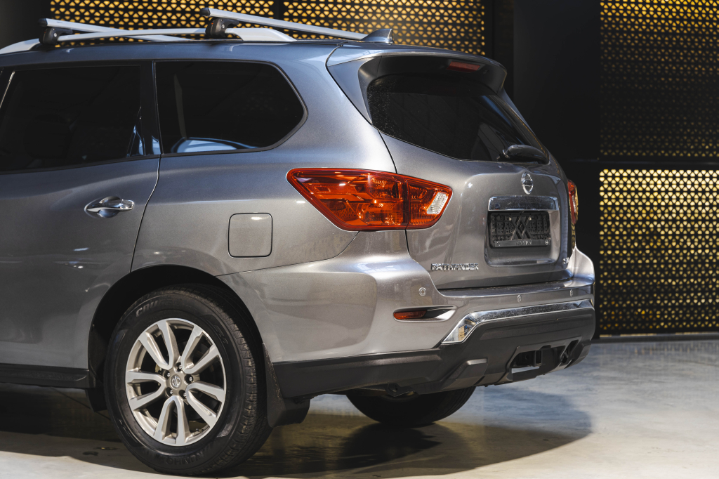 Nissan Pathfinder SV 2019 фото 11