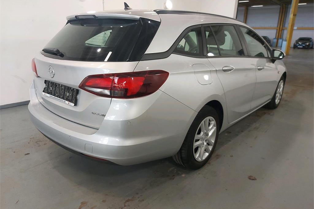 Opel Astra Sports Tourer 2016 photo 6