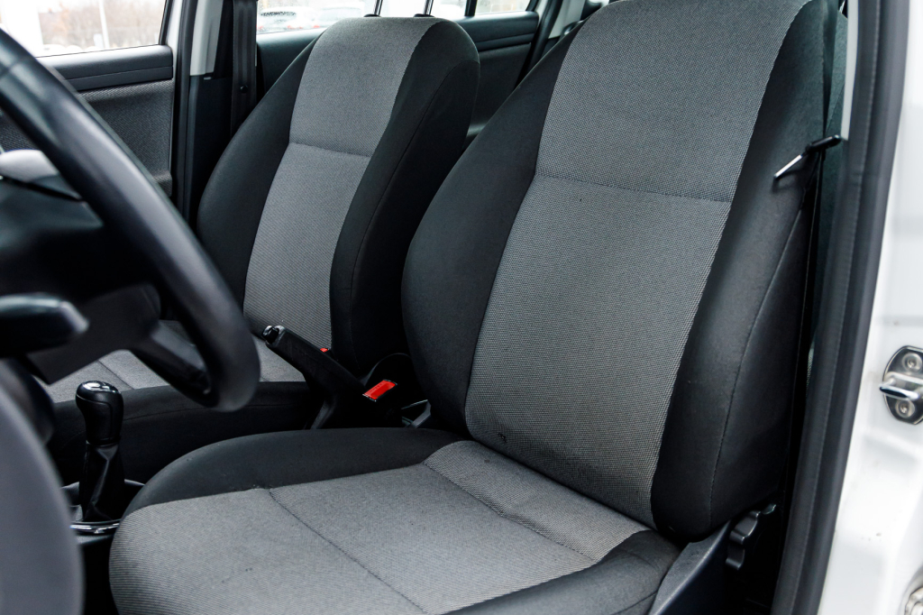 Skoda Fabia 2014 photo 6