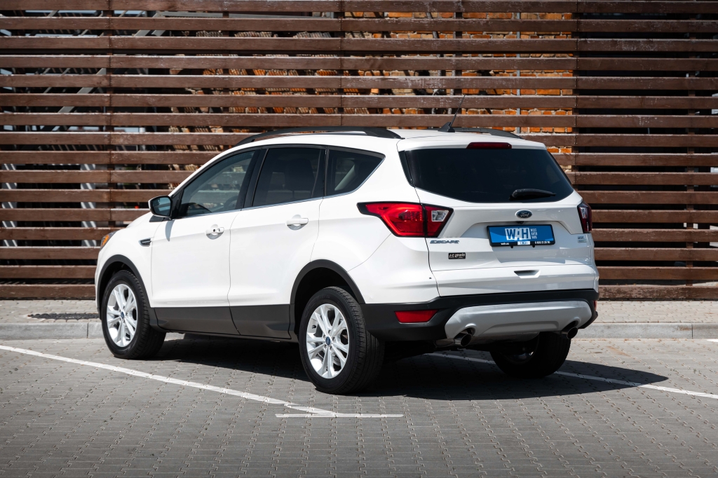 Ford Escape SEL 2019 фото 8