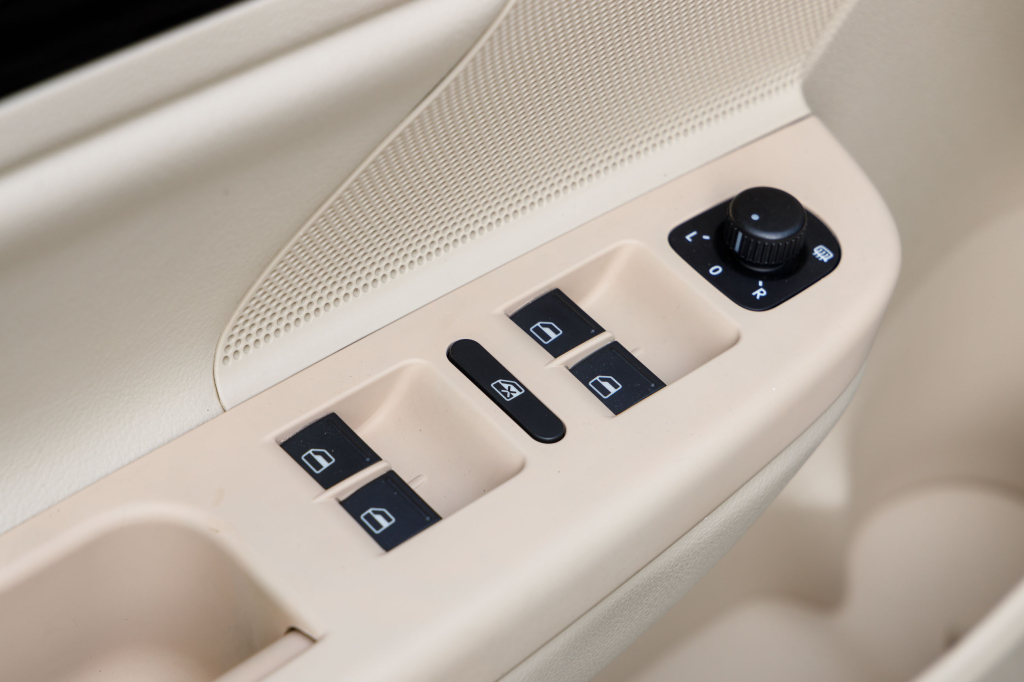 Volkswagen Jetta 2014 фото 19