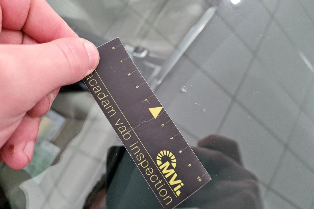 Volvo V60 2016 фото 11