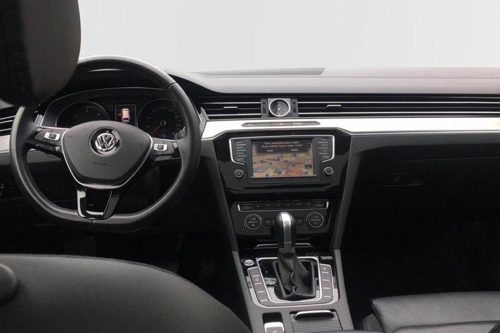 Volkswagen Passat Variant 2016 фото 5