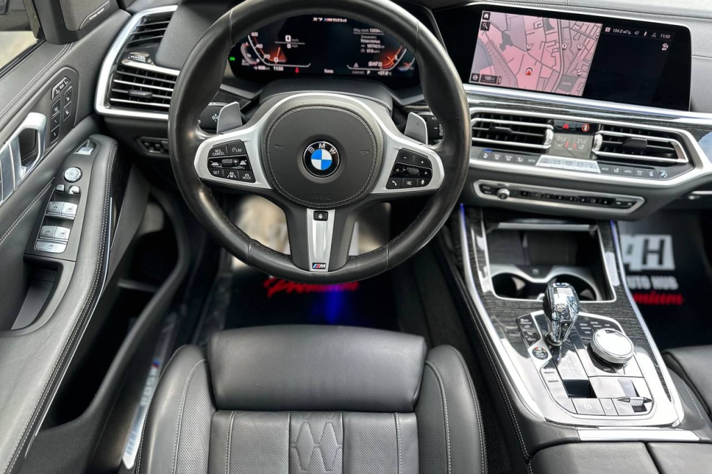 BMW X7 M50d 2020 фото 20