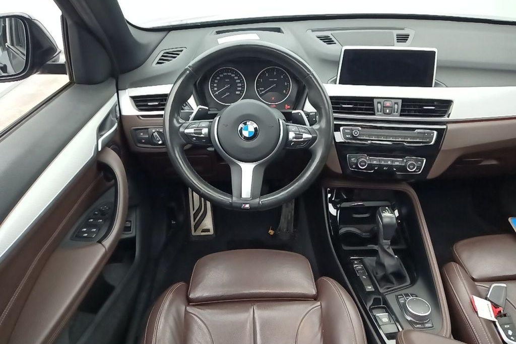 BMW X1 2017 фото 8