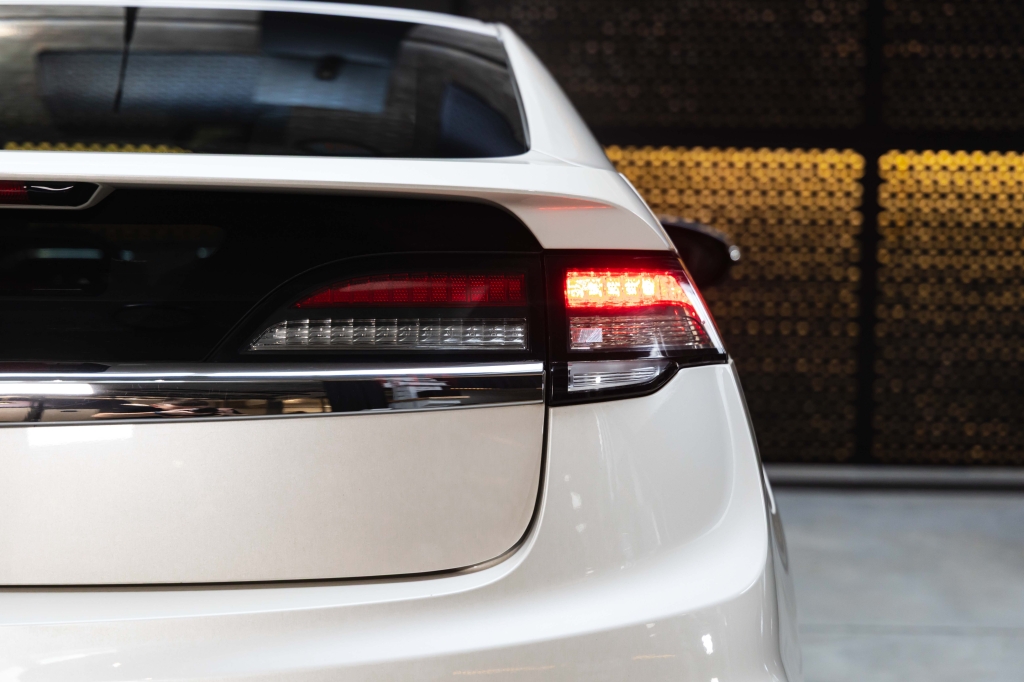 Opel Ampera 2011 фото 10