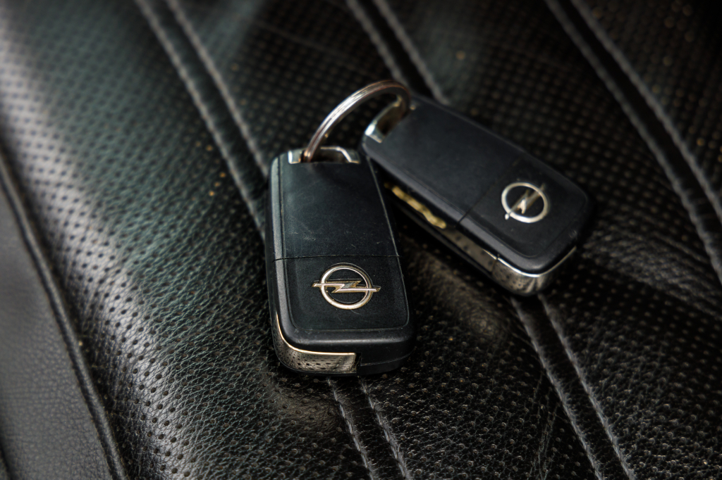 Opel Insignia 2014 фото 12