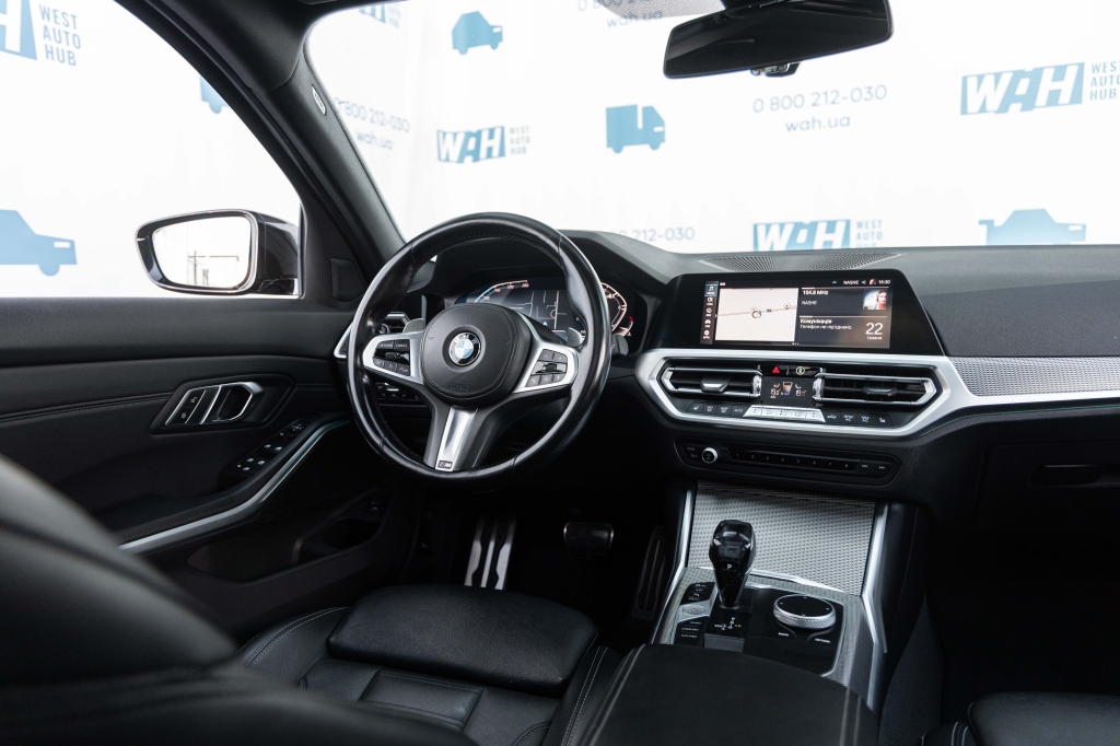 BMW 3 Series 320d 2019 фото BMW 3 Series 320d 2019 фото 25